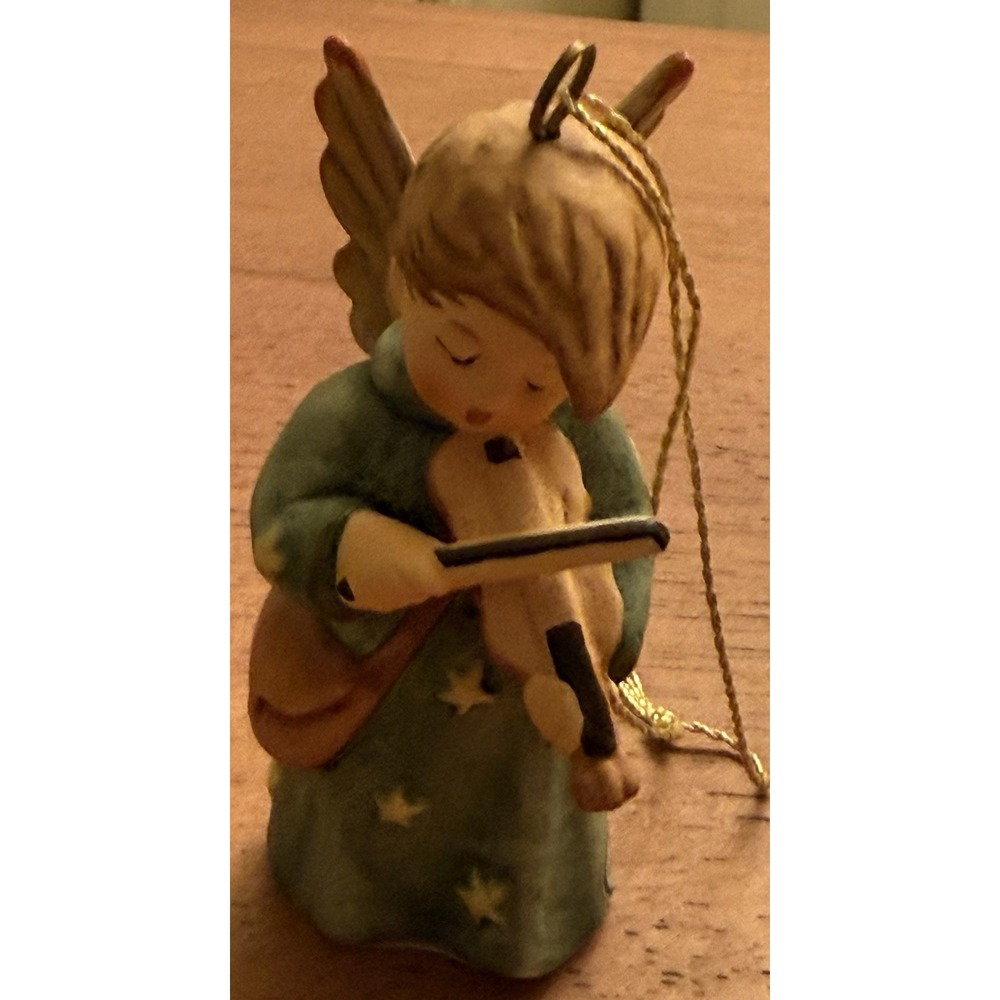 HUMMEL GOEBEL CELESTIAL MUSICIAN # 152, W‎ GERMANY Ornament First Issue